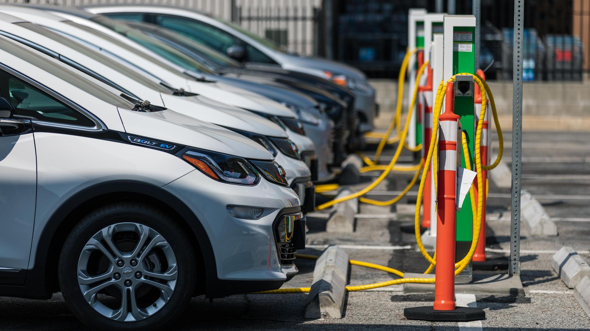 Infrastructure image: 20180426 Edisonchargingstations 10